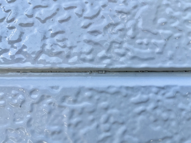 外壁の塗装がふくれ上がる